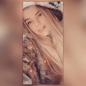 Meet your Posher, Èmîłęè